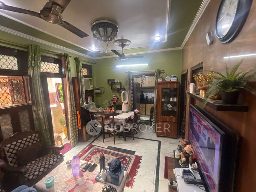 2 BHK House For Sale  In Mandawali