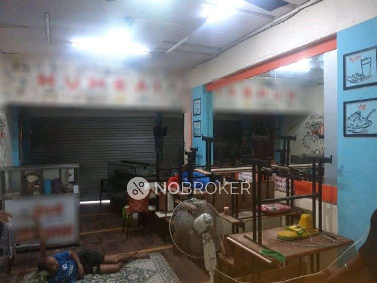 Shop in Kandivali West, Mumbai for sale 