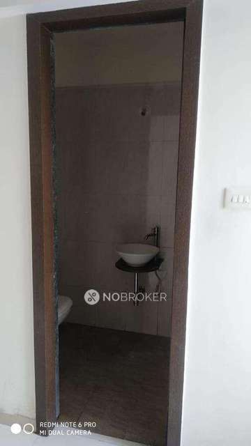 2 BHK Flat In Majestique City For Sale  In Wagholi