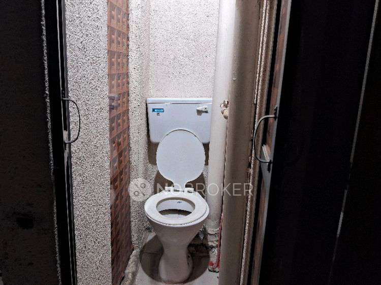 2 BHK Flat In  Geeta Arcade For Sale  In Airoli