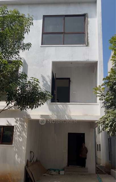 4+ BHK Villa In Spt Silver Woods for Rent  In Addevishwanathapura