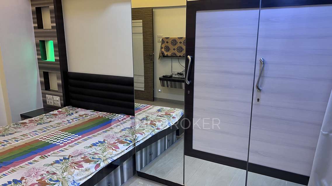 2 BHK Flat For Sale  In Kandivali West