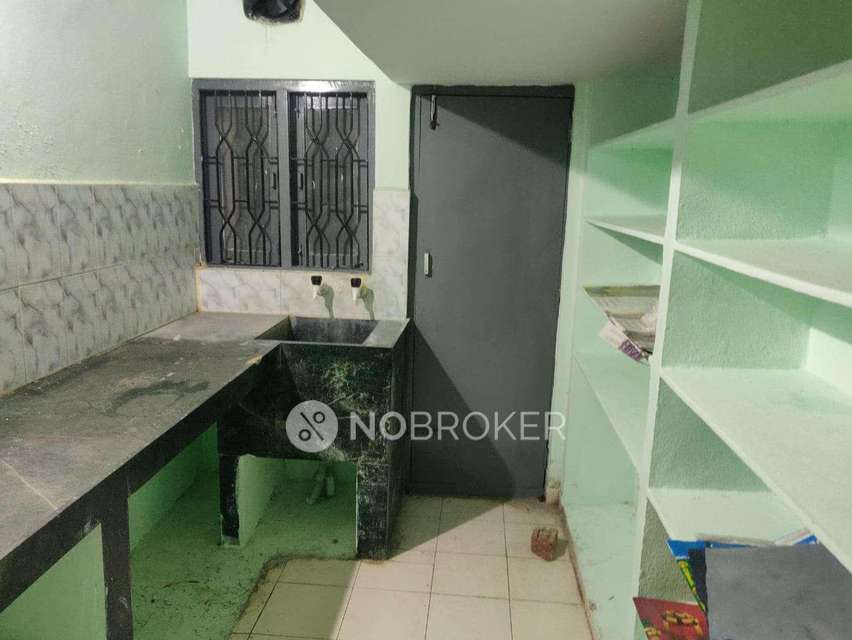 2 BHK Flat In Standalone Building  For Sale  In Neredmet