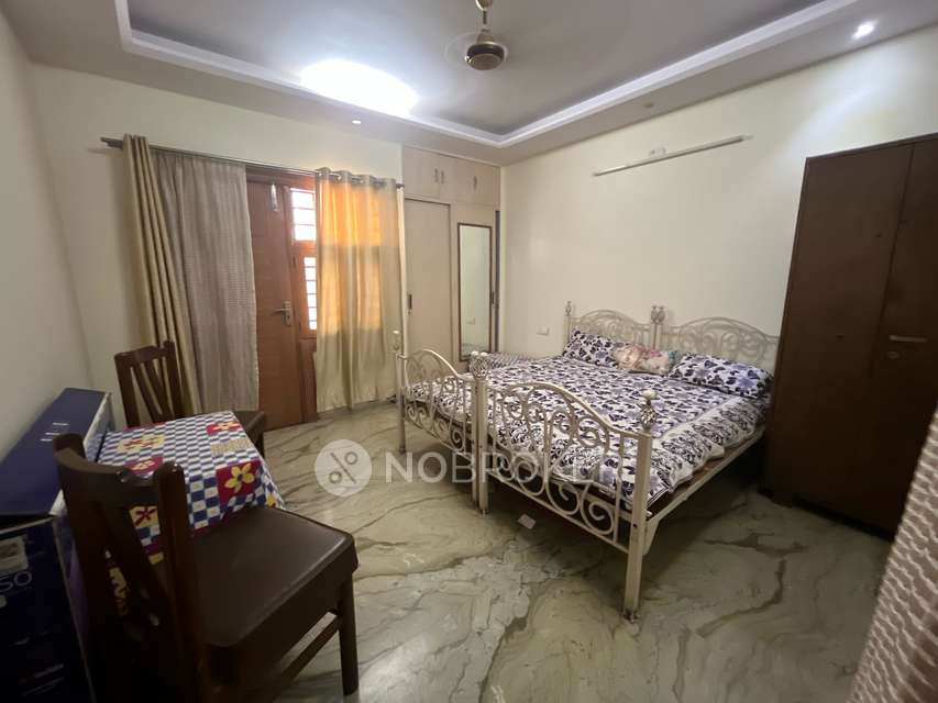 4 BHK House For Sale  In  Paschim Vihar