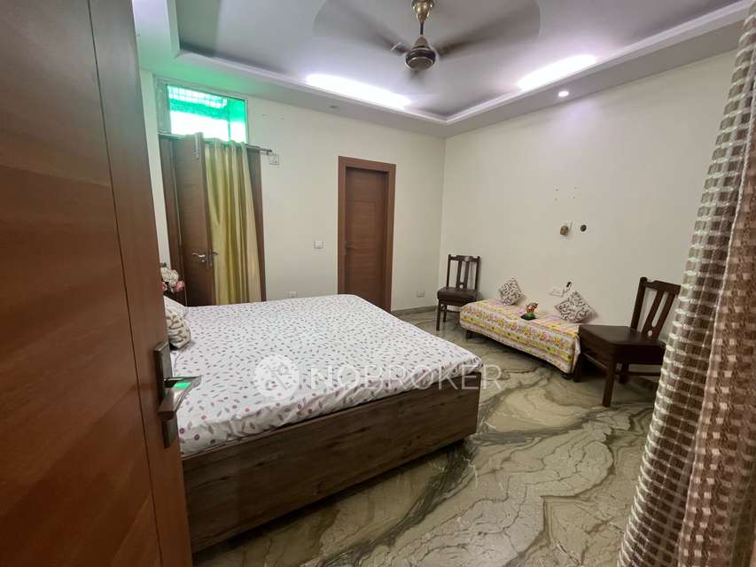 4 BHK House For Sale  In  Paschim Vihar