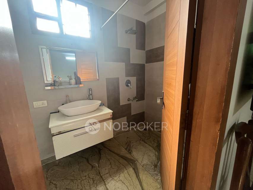 4 BHK House For Sale  In  Paschim Vihar