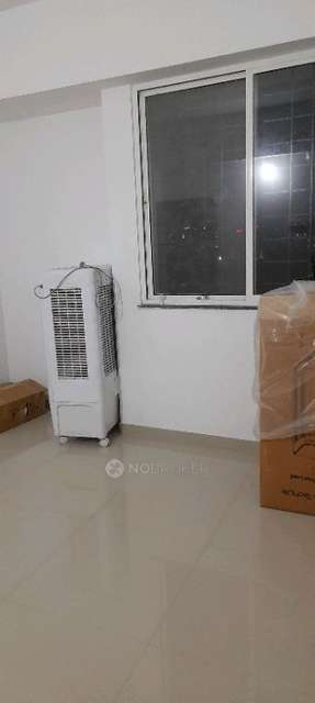 Single Room for Male In 2 BHK  In Aamrai Lake In Lake Wood Society