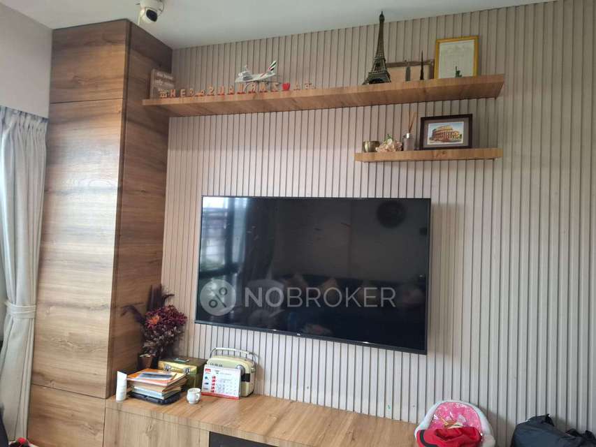2 BHK Flat In Sunteck Gilbird for Rent  In Andheri West