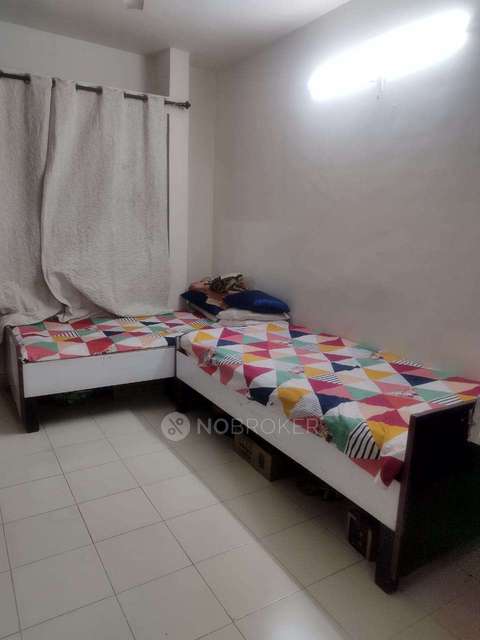 2 BHK Villa In A1 Florida Estate for Rent  In A1 Building