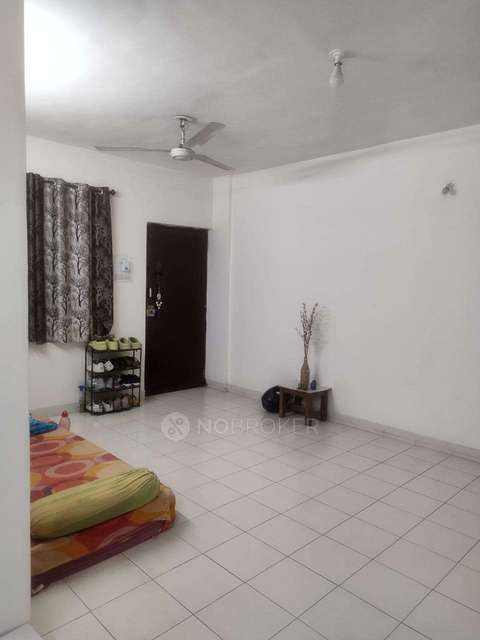 2 BHK Villa In A1 Florida Estate for Rent  In A1 Building