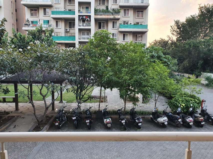 2 BHK Flat In Alcon Silverleaf For Sale  In Mundhwa