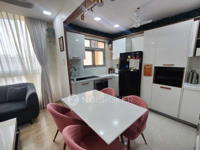 2 BHK Flat In Hiranandani Eagleridge for Rent  In Thane West