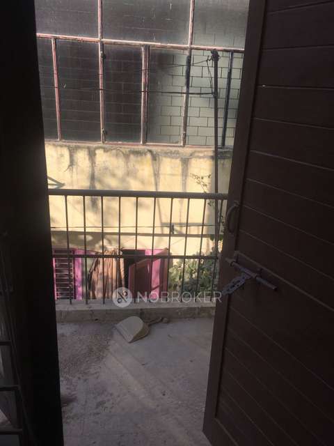 1 BHK Flat In Devli Apartments, Sangam Vihar, Delhi For Sale  In Sangam Vihar