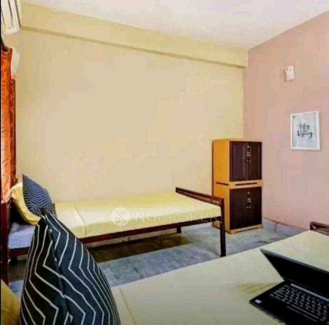 Single Room for Male In 1 BHK  In Jagruthi Apartments In  Andheri West