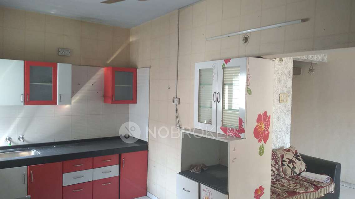 2 BHK Flat In Dhaval Windscapes, Hadapsar For Sale  In Hadapsar