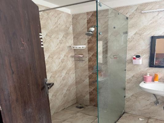 2 BHK Flat In Ramprastha City The Edge Towers, Sector 37d, Gurugram, Haryana, India for Rent  In Ramprastha The Edge Towers