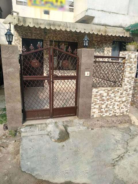 2 BHK Flat In Vikas Kunj For Sale  In Vikaspuri