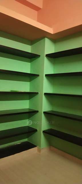 2 BHK Flat In Suraj Enclave For Sale  In Suraj Enclave