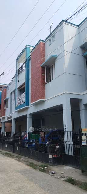 2 BHK Flat In Suraj Enclave For Sale  In Suraj Enclave
