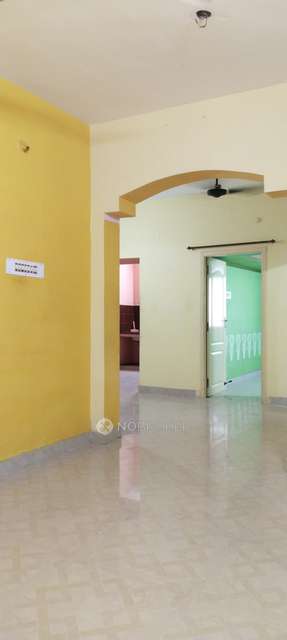 2 BHK Flat In Suraj Enclave For Sale  In Suraj Enclave