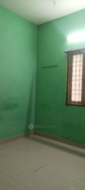 2 BHK Flat In Suraj Enclave For Sale  In Suraj Enclave