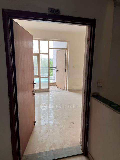 2 BHK Flat In Omaxe Heights, Sector 86 For Sale  In Sector 86