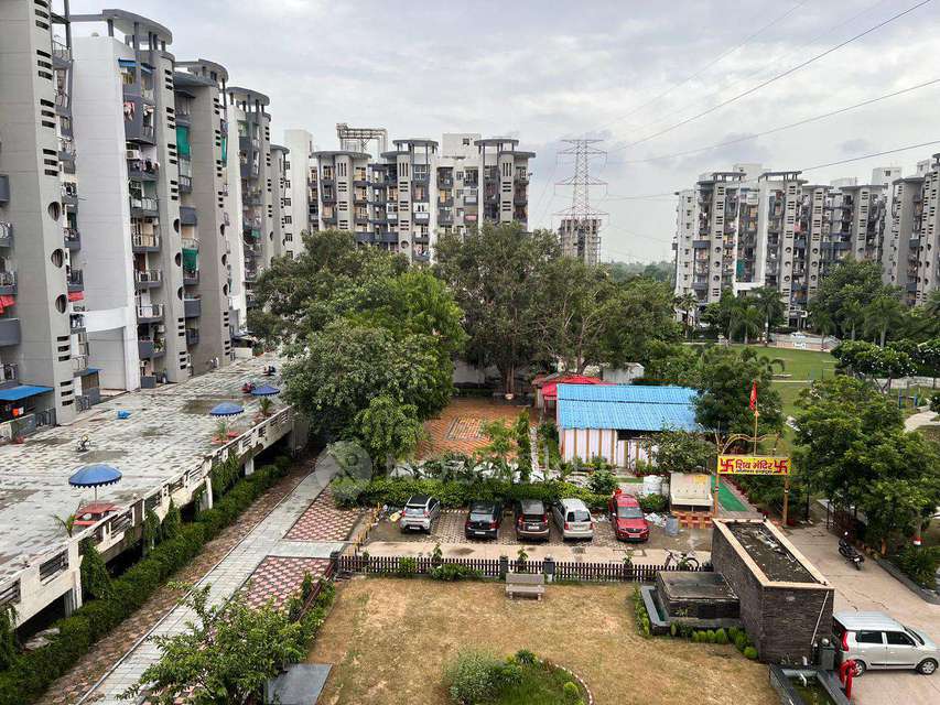 2 BHK Flat In Omaxe Heights, Sector 86 For Sale  In Sector 86