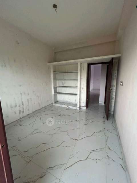 2 BHK Flat In Vatanagaram For Sale  In Kathirvedu