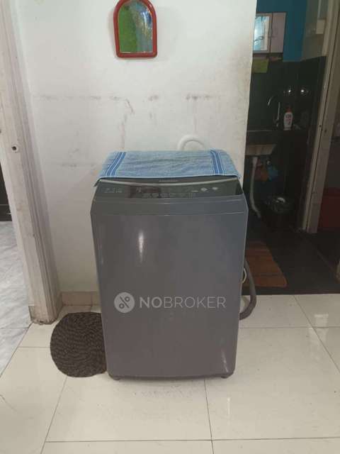 Single Room for Male In 2 BHK  In Karvenagar