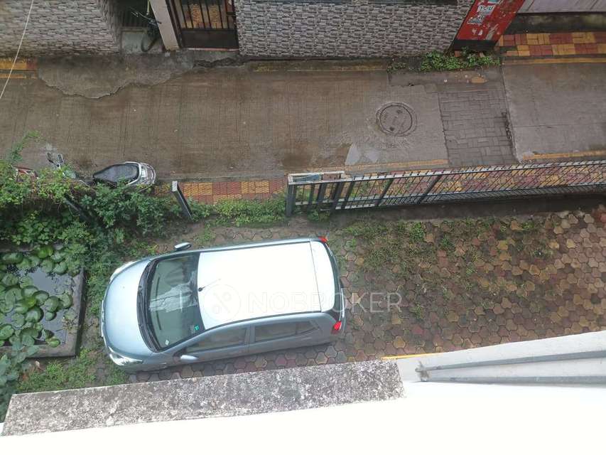 Single Room for Male In 2 BHK  In Karvenagar