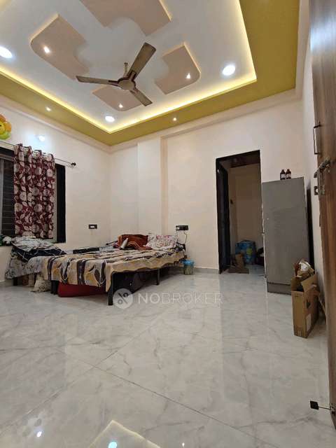 Single Room for Female In 2 BHK  In Sai Aanand Niwas In Skyline Park Road, Nimbalkar Nagar
