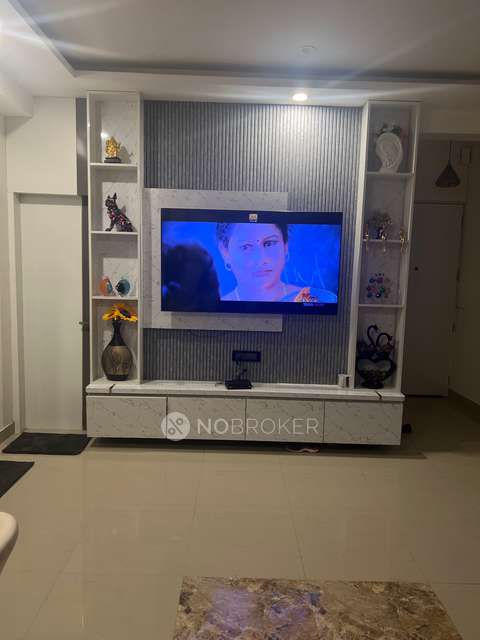 2 BHK Flat In Galaxy One Apartment for Rent  In Sector 43