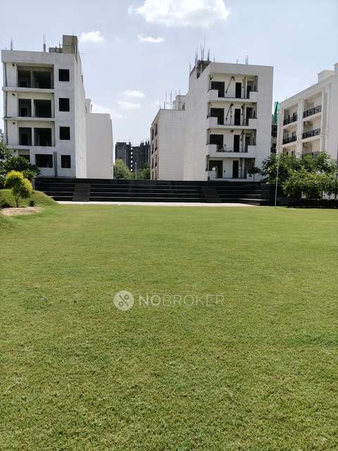 3 BHK Flat In Trehan Floor For Sale  In Sector 71 