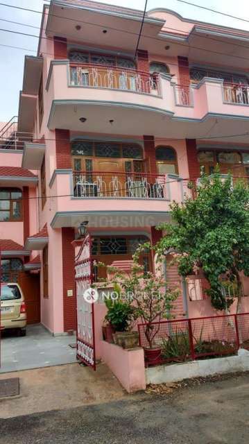 1 RK Flat In Santoshti Sadan for Rent  In Sector 31