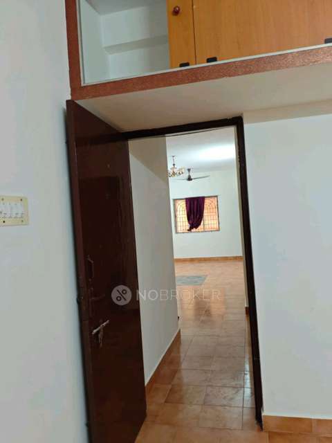 2 BHK Flat In Ala Virichagapoo For Sale  In Virugambakkam