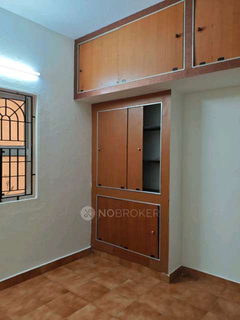 2 BHK Flat In Ala Virichagapoo For Sale  In Virugambakkam