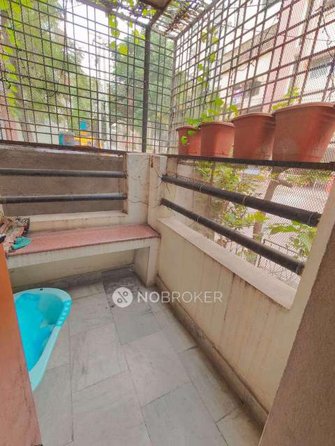 3 BHK Flat In Sree Nakshartra Apartment, Methodist Colony For Sale  In Begumpet