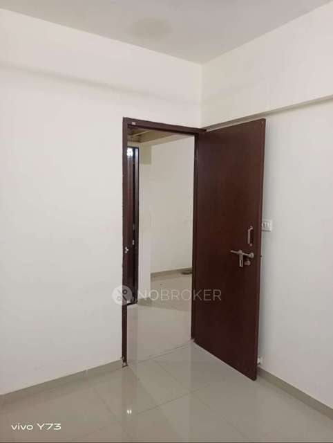 1 BHK Flat In Reddy Building No 4 , Goregaon West. For Sale  In Goregaon West