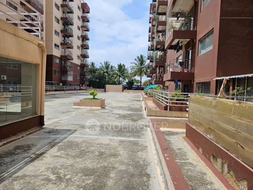 3 BHK Flat In Srinivasa Sai Poorna Premier For Sale  In Kudlu