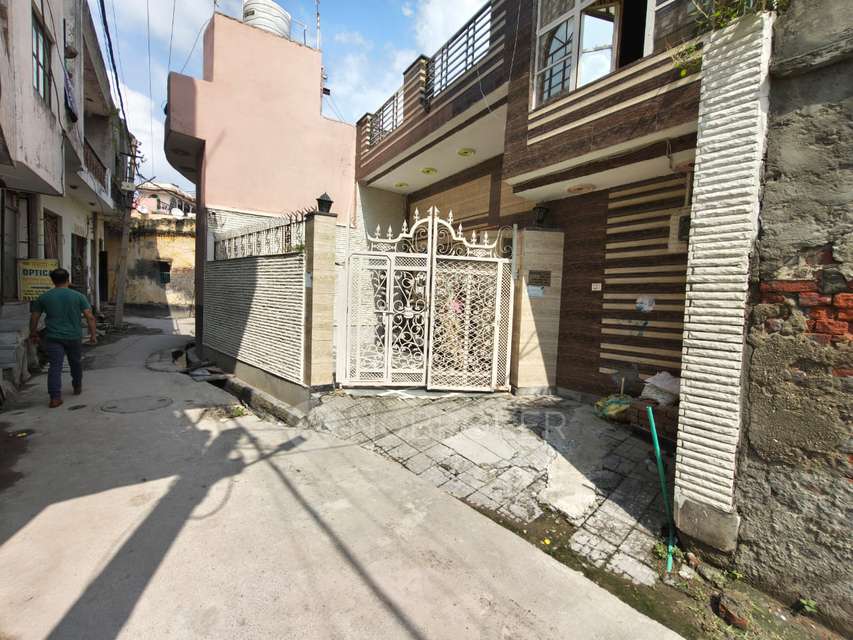 4 BHK Flat For Sale  In Burari