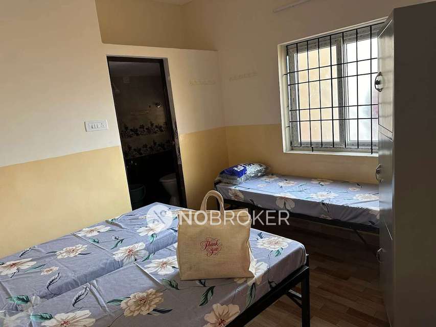 PG for Boys in Tharamani