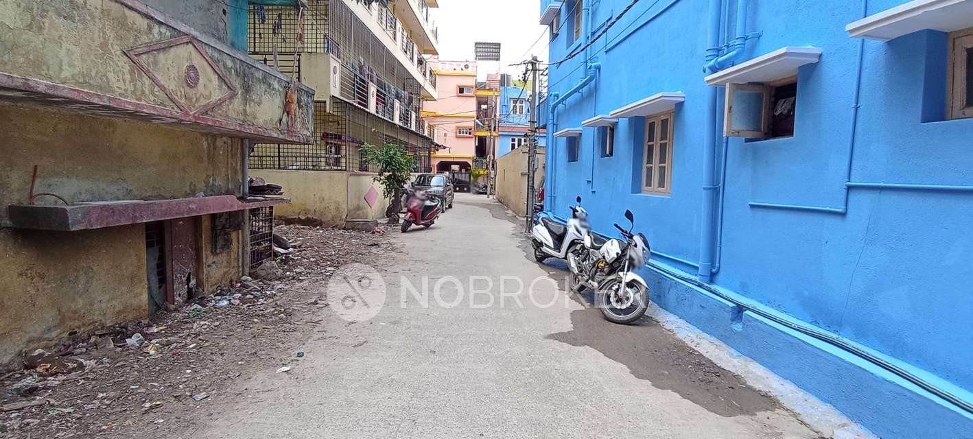 4+ BHK Flat For Sale  In Hongasandra