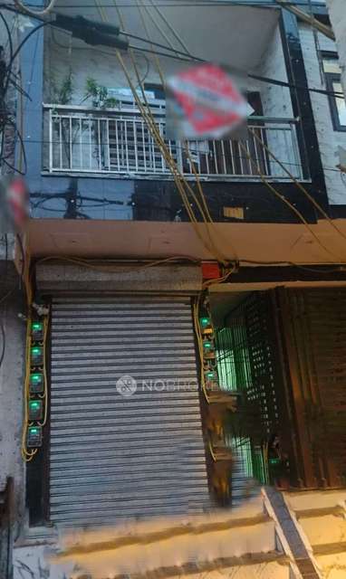 3 BHK Flat In Apartment For Sale  In Mangolpuri