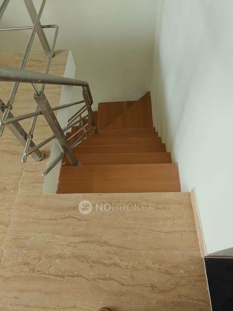 4 BHK Flat In Vtp Beaumonde Building T2 for Rent  In Manjari