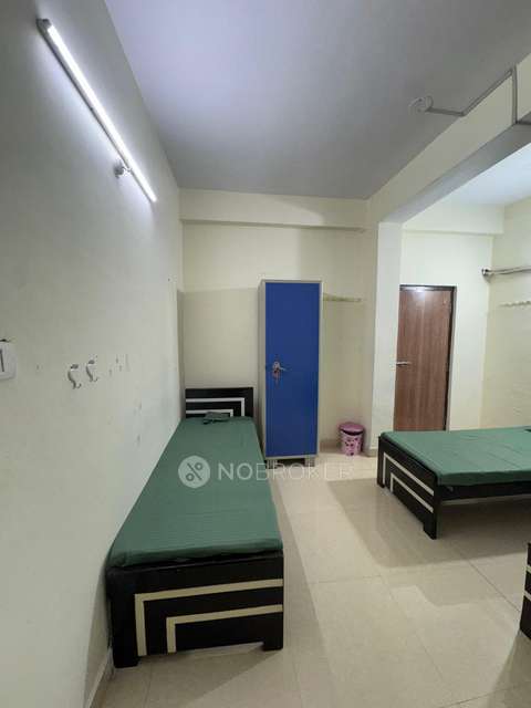 PG for Girls in Gowlidoddy