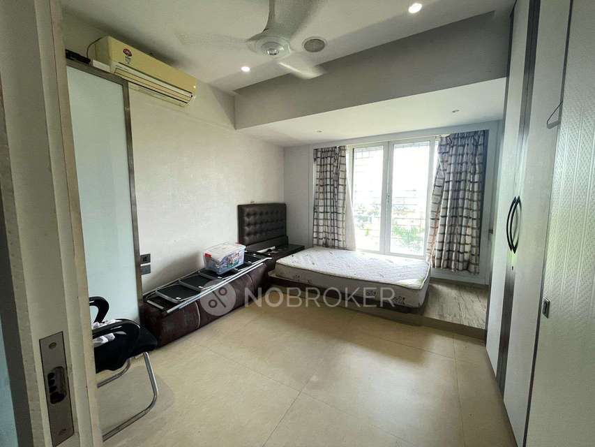 2 BHK Flat In Vini Tower, Malad West For Sale  In Malad West