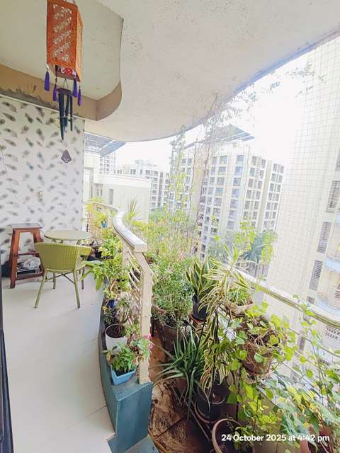 3 BHK Flat In Suncrest Chs  For Sale  In Thane West