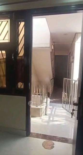 1 BHK Flat In 1 Bhk Flat Area 55 Gaj, Gali. No 3 Vaisaly Dabri Mod, Near Janak Puri For Sale  In Dabri Extension East, Dabri