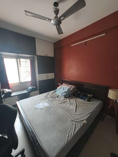 2 BHK Flat In Silver Springs For Sale  In Kondapur
