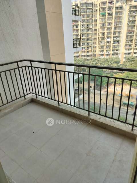 3 BHK Flat In Imperia Esfera For Sale  In Sector 37-c